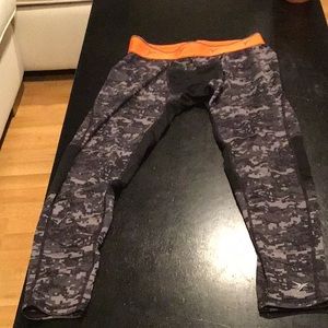 Old Navy Active Go Dry Base Layer Tights